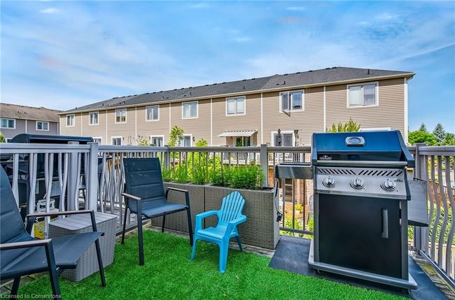 16 Hemlock Way, Townhouse with 2 bedrooms, 2 bathrooms and 3 parking in Grimsby ON | Image 11