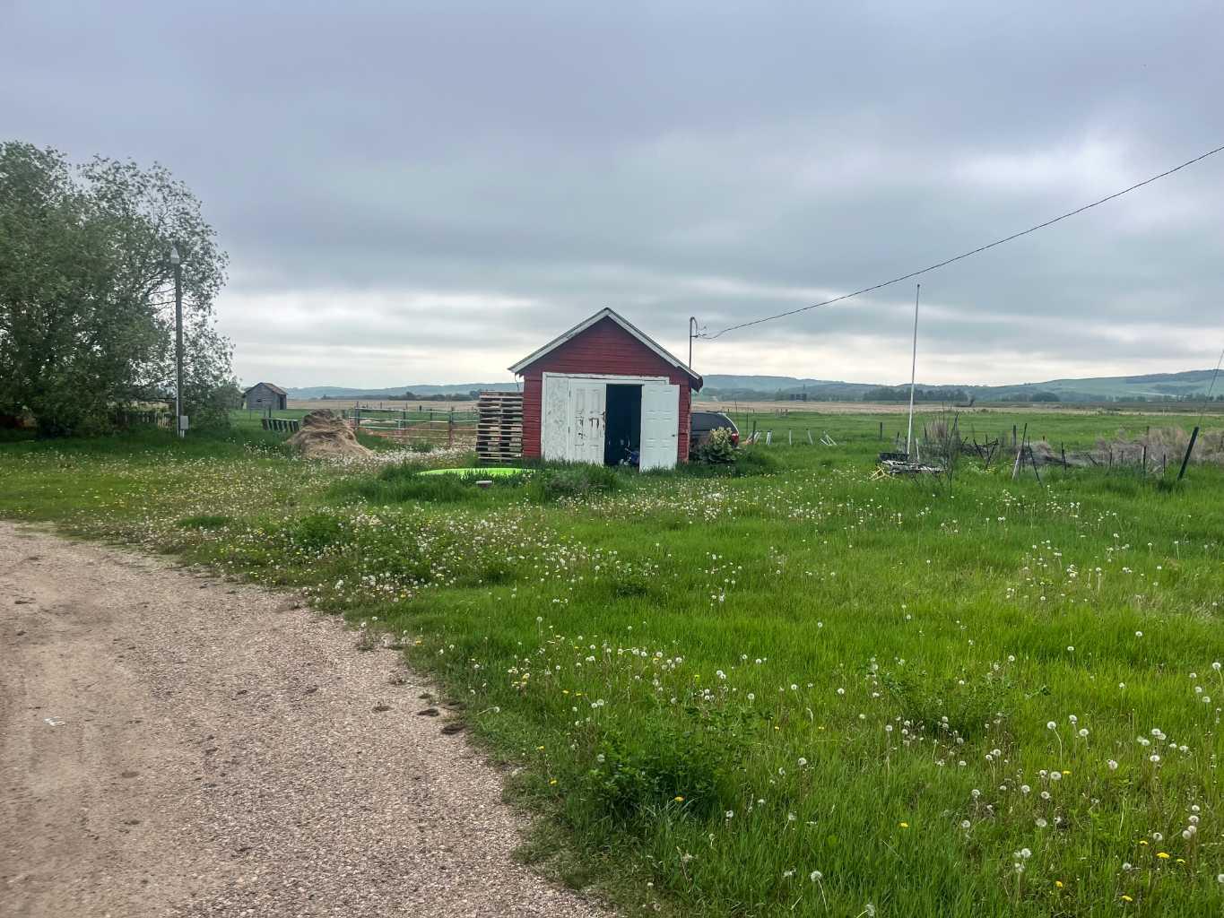 Residential in Rural Vermilion River, County of 5