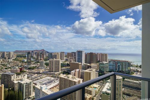 4307r-1500 Rycroft St, Honolulu, HI, 96814 | Card Image
