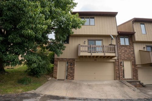 apt-e5-1230 Van Voorhis Rd, Morgantown, WV, 26505-3425 | Card Image