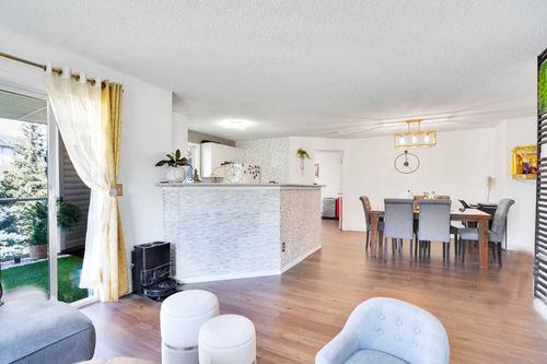 301-6000 Somervale Crt Sw, Calgary, AB, T2Y4J4 | Card Image