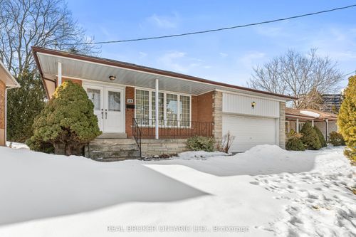23 Beaumaris Cres, Etobicoke, ON, M9R1N7 | Card Image