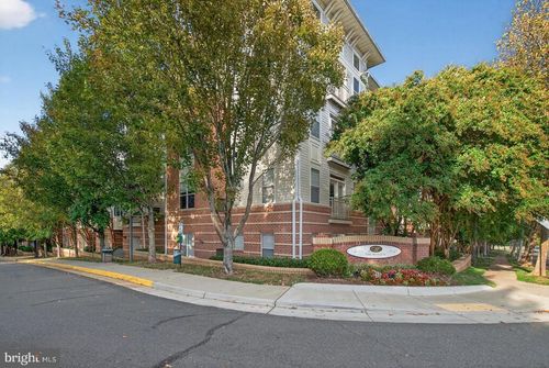 unit-127-9490 Virginia Center Blvd, VIENNA, VA, 22181-4801 | Card Image