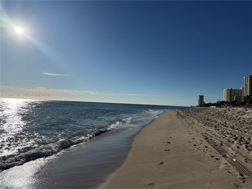 305-1825 S Ocean Dr, Hallandale Beach, FL, 33009-4949 | Card Image