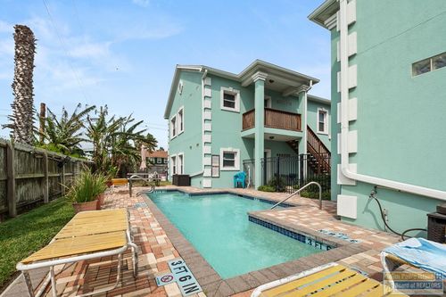 5-107 W Bahama St, South Padre Island, TX, 78597-7135 | Card Image