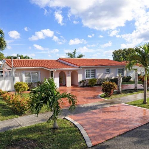 10251 Sw 27th St, Miami, FL, 33165-2801 | Card Image