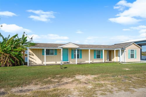 3130 Fm-2031, Matagorda, TX, 77457 | Card Image