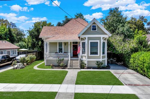 58 2nd St, Woodland, CA, 95695-3319 | Card Image