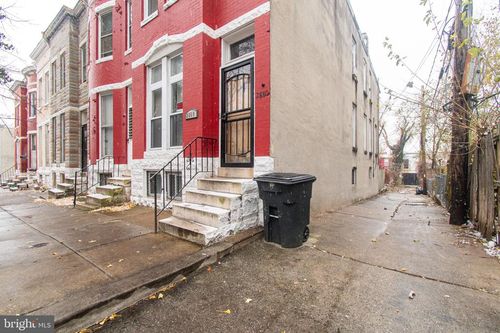 2880 Woodbrook Ave, BALTIMORE, MD, 21217-1943 | Card Image