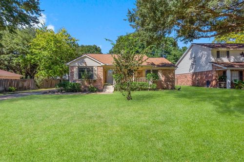 28700 Waikiki Ln, Montgomery, TX, 77356-2818 | Card Image