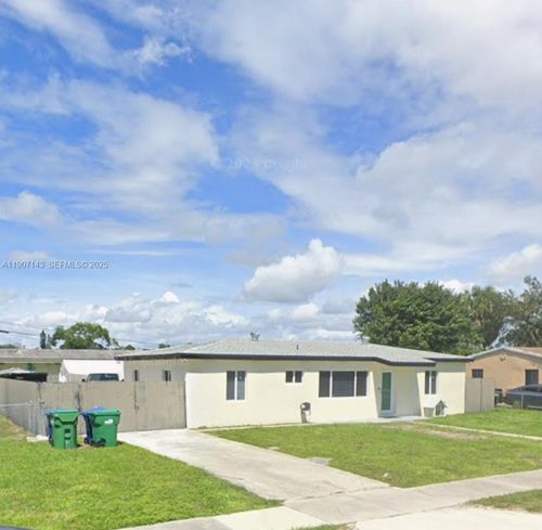 2845 Nw 164th Ter, Miami Gardens, FL, 33054-6431 | Card Image