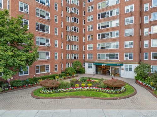 807-110-45 Queens Blvd, Forest Hills, NY, 11375-5504 | Card Image