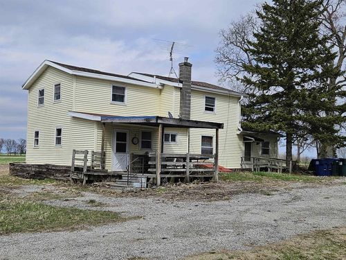 N8302 State Road 26, ROSENDALE, WI, 54979 | Card Image