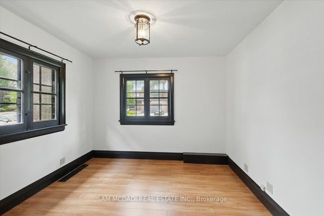 62 Maple Ave S, House other with 3 bedrooms, 3 bathrooms and 3 parking in Mississauga ON | Image 8