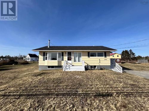 2541 Main St, Clarks Harbour, NS, B0W1P0 | Card Image