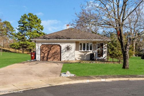 6 Marigot Ct, Toms River, NJ, 08757-4031 | Card Image