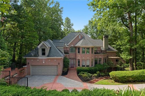27 Wing Mill Rd, Sandy Springs, GA, 30350-3139 | Card Image