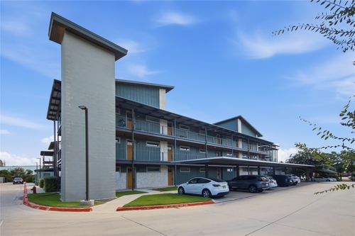 3201-4704 Sunset Trl, Austin, TX, 78745-1374 | Card Image