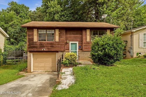 1503 Woodpointe Dr, Knoxville, TN, 37931-4920 | Card Image