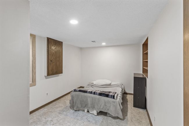 Bedroom 3 on the lower level. | Image 15