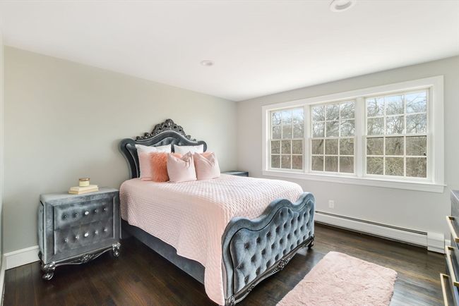 3 E High St, House other with 4 bedrooms, 5 bathrooms and 6 parking in Dartmouth MA | Image 17