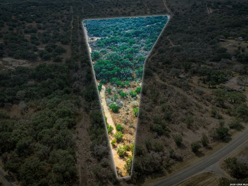 125 Fm-2824, Beeville, TX, 78102 | Card Image