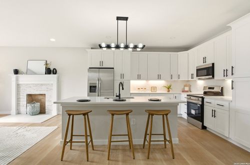 293 Lovera Blvd, San Antonio, TX, 78212-1213 | Card Image