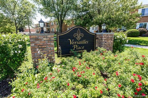 apt-54-30727 Shiawassee Rd, Farmington Hills, MI, 48336-4367 | Card Image