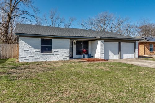 3124 Hillglenn Rd, Dallas, TX, 75228-3534 | Card Image