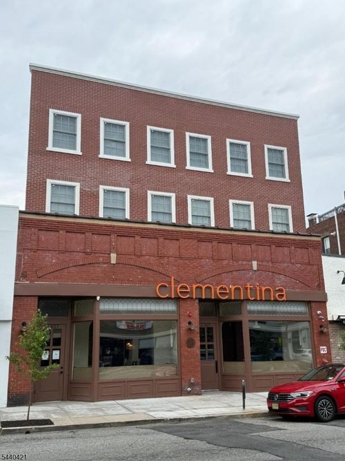 c-627 Valley Rd, Montclair, NJ, 07043-1403 | Card Image
