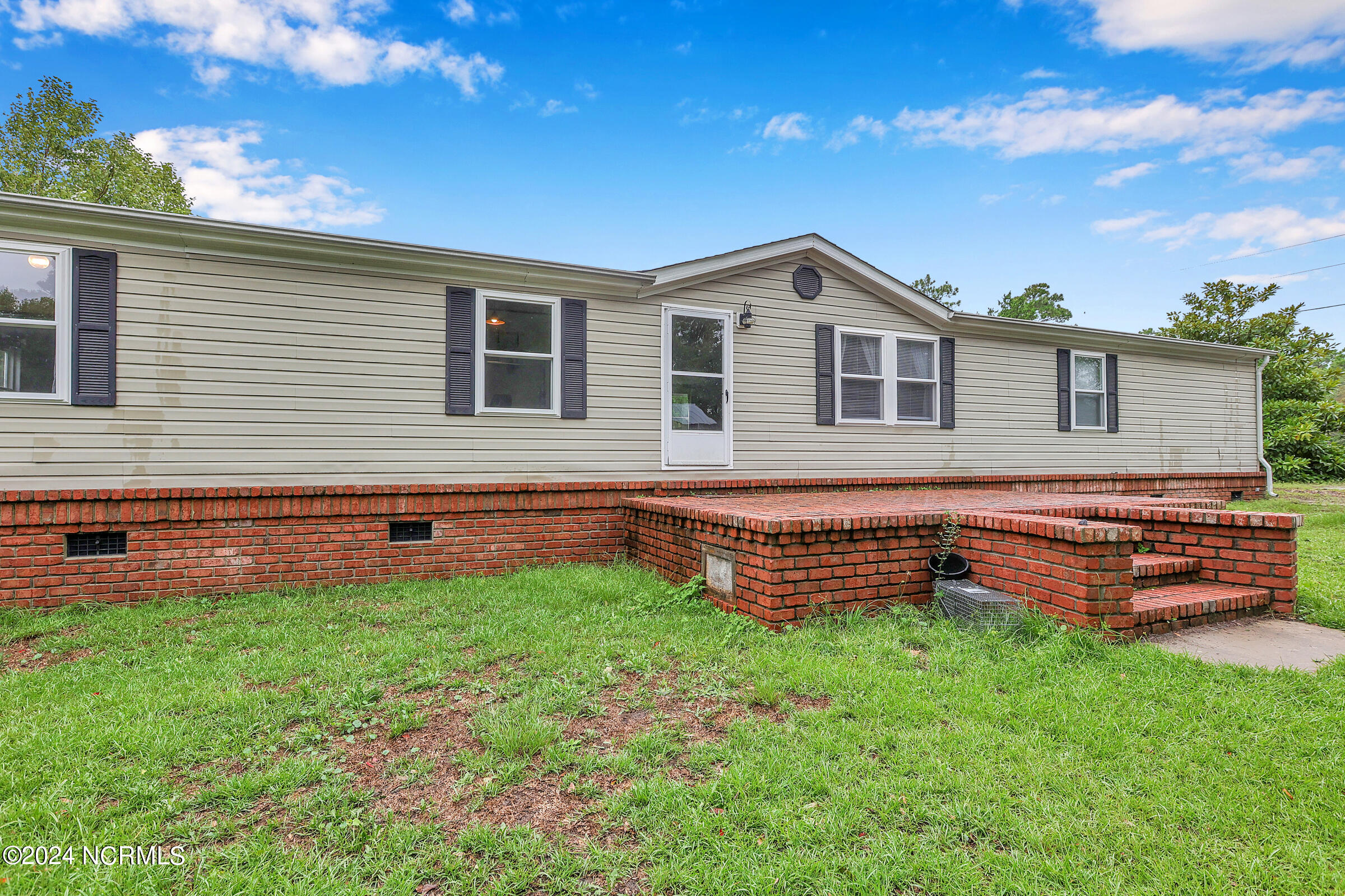 Navigation Rd, Southport, NC 28461