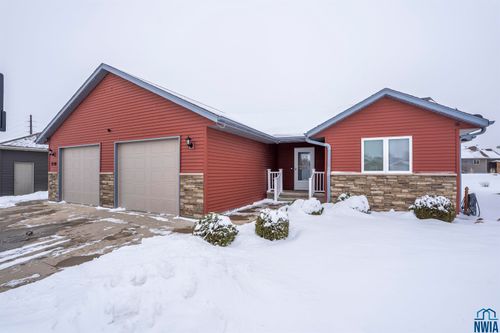 539 14th St Sw, Le Mars, IA, 51031-2227 | Card Image