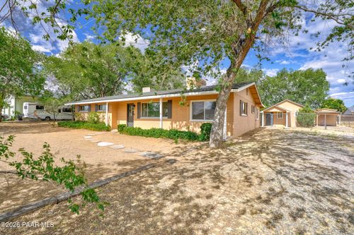 934 E Damion Loop, Chino Valley, AZ, 86323-6304 | Card Image