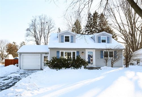 41 Summer Ln, Greece, NY, 14626-1313 | Card Image