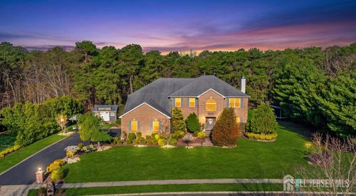 2 Butternut Ln, Monroe, NJ, 08831-4438 | Card Image