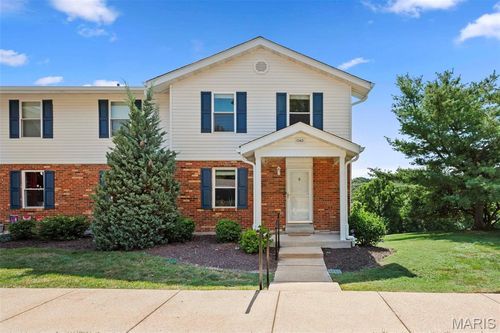 1342 Cliffridge Ln, Valley Park, MO, 63088-1155 | Card Image