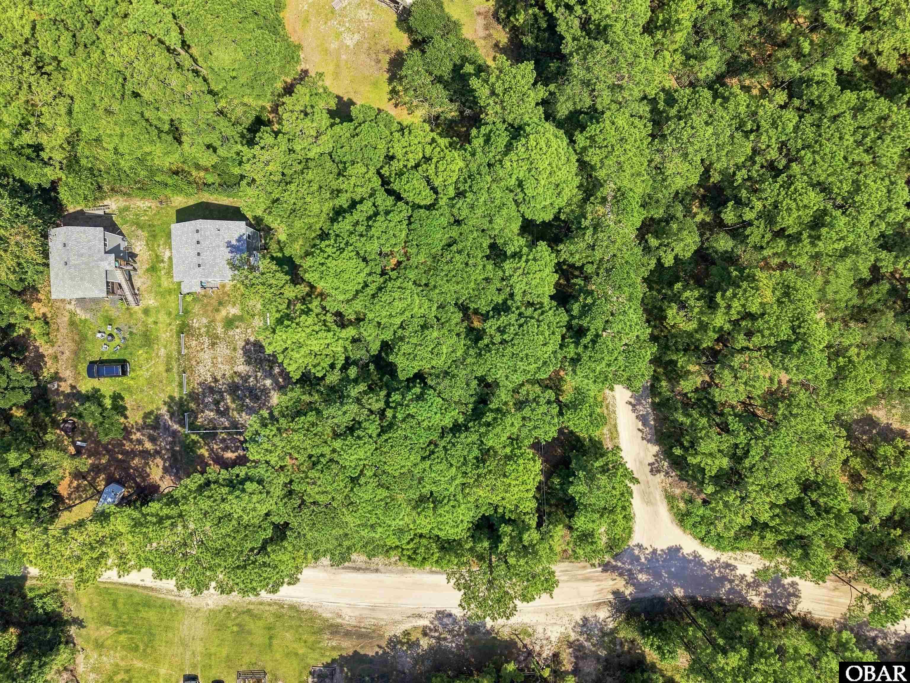 Land in Corolla 3