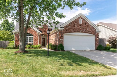 604 Beaverbrook Dr, Carmel, IN, 46032-4592 | Card Image