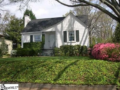 9 E Mountainview Ave, Greenville, SC, 29609-4742 | Card Image