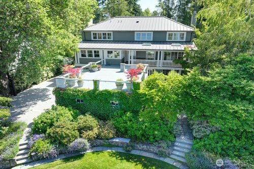 1645 Rambling Ln, Medina, WA, 98039-2334 | Card Image