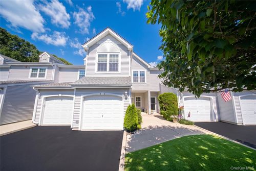 56 Leeward Ct, Port Jefferson, NY, 11777-2334 | Card Image