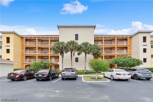 4-4500 Botanical Place Cir, NAPLES, FL, 34112-2420 | Card Image