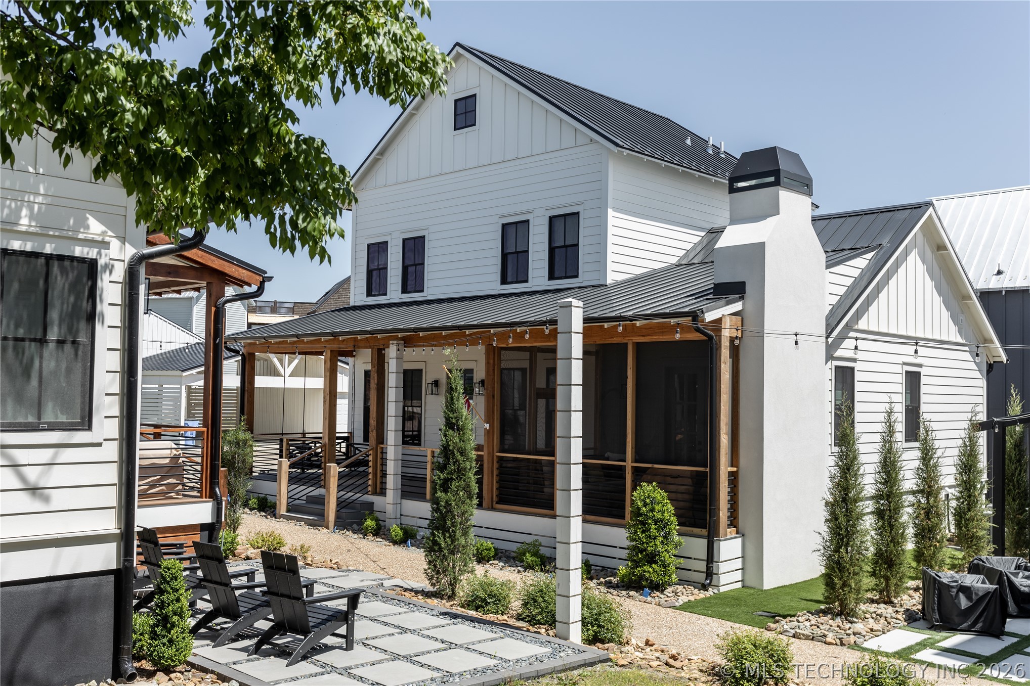 Residential in Carlton Landing 2