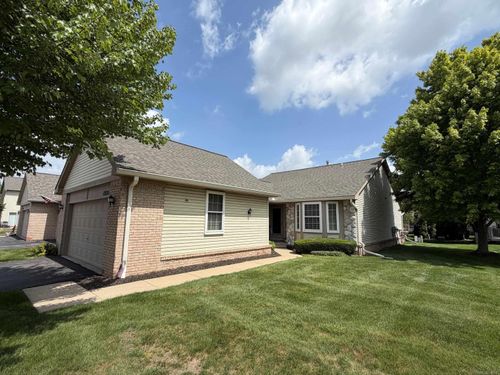 12215 Noonan Ct, Utica, MI, 48315-5872 | Card Image