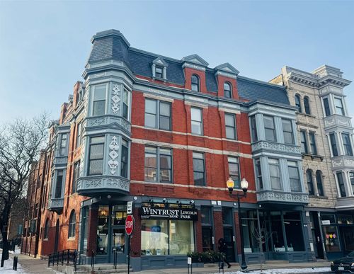 3b-935 W Armitage Ave, Chicago, IL, 60614-4239 | Card Image