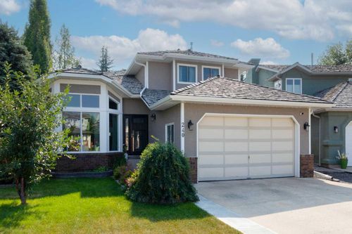 240 Woodbriar Place Sw, Calgary, AB, T2W6B1 | Card Image