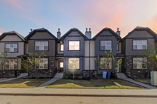 121 Sandpiper Rd, Fort Mcmurray, AB, T9K0L9 | Card Image