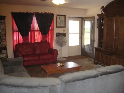 7936 Doyle Road, House other with 3 bedrooms, 2 bathrooms and null parking in Krum TX | Image 2