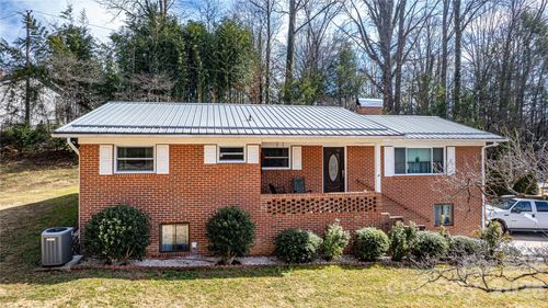 356 Pleasant Hill Dr, Brevard, NC, 28712-8000 | Card Image