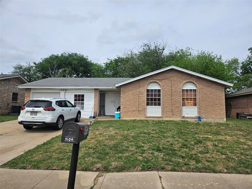 1509 Rebecca Ln, Arlington, TX, 76014-1459 | Card Image